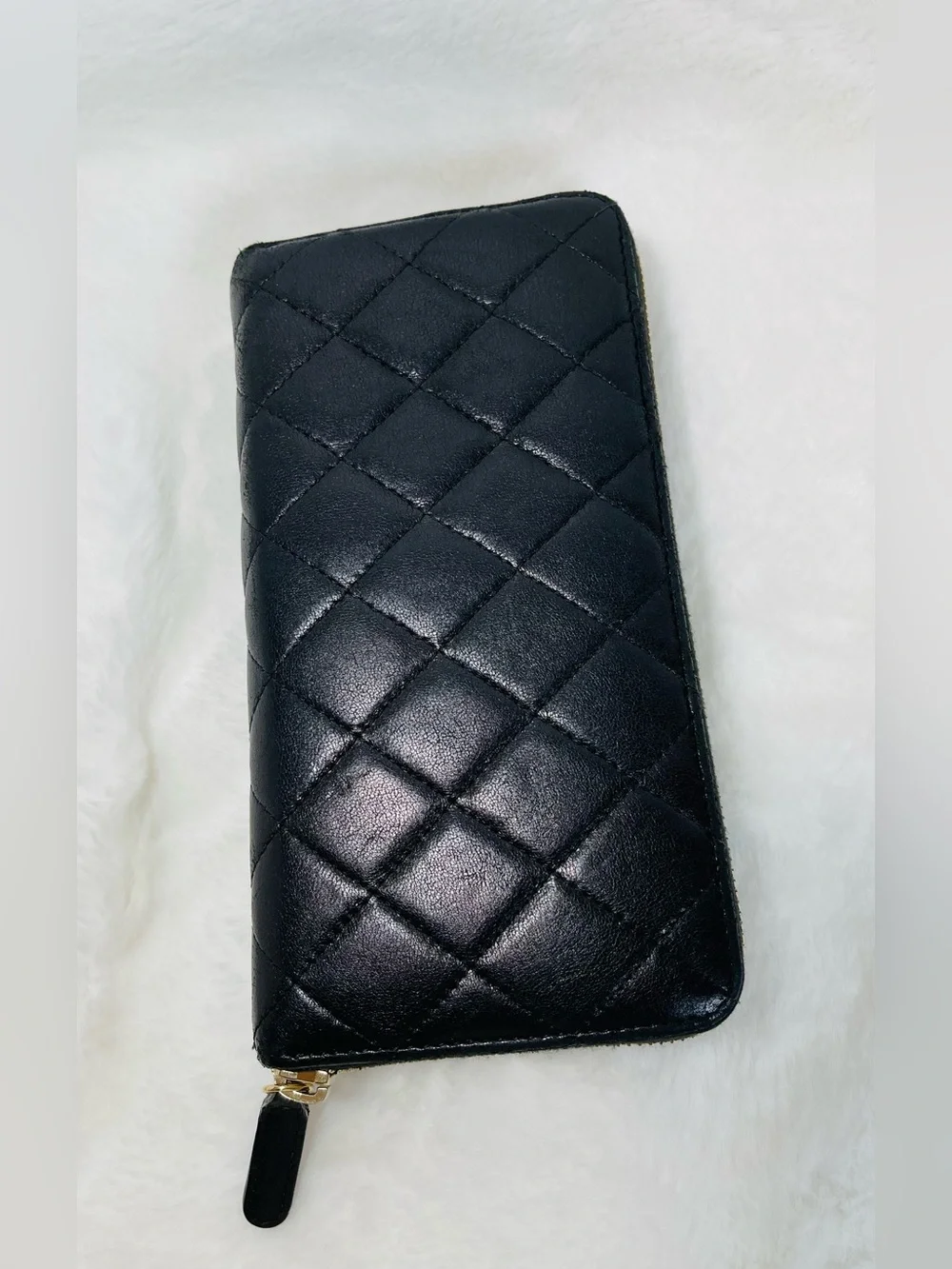 Chanel Authentic Quilted Black Leather Zip Wallet with Gold Chain Accent